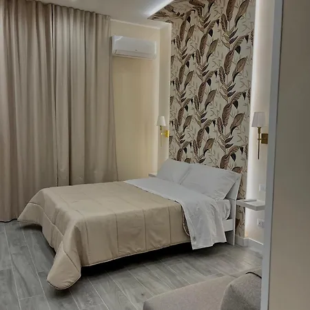 Cloes Gæstehus Napoli